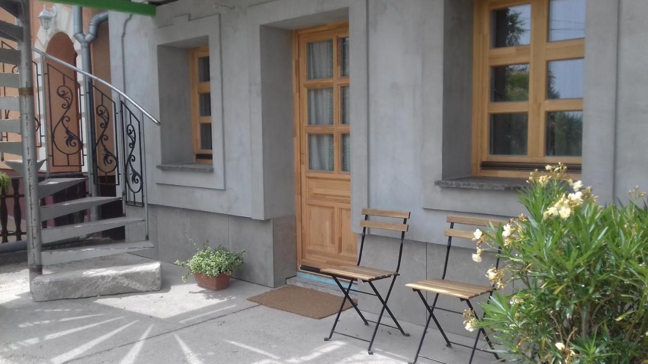 Willa Vagabund Vendeghaz Etyek Zewnętrze zdjęcie
